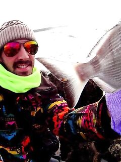 Океан злой в Португалии — но сарго нашёлся