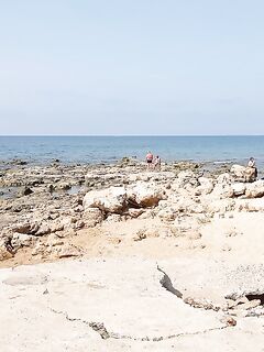 Алания: сушёная курица и камни