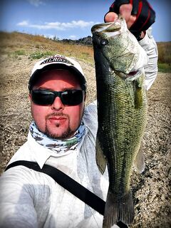 Кипр: ходовой день по дамбе и один нормальный басс