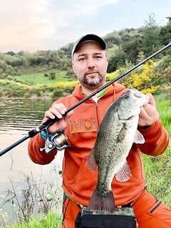 Кипр: ходовой берег, вэки и несколько бассов у кромки