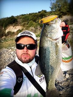 Кипр: 115 бассов за 13 дней и трудовый маршрут по дамбам