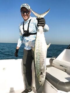 Jebel Ali дал мне один точный заброс в котел и king fish на двух оборотах