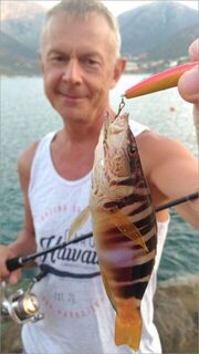 Крит, Северная бухта и Портовый молл: морской спиннинг по барракуде с берега на хардбейты