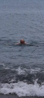 Чёрное море: первая ловля морским спиннингом у пирсов в сильный ветер, ставрида и скорпена