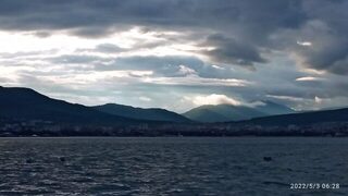 Чёрное море, Тонкий мыс: весенняя ловля смариды поплавком на холодной воде Геленджика
