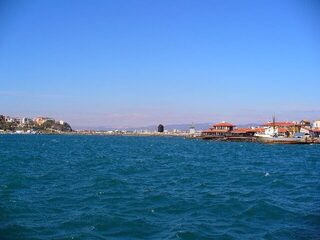 Болгария, Несебр, морская рыбалка в зимние выходные при западно-юго-западном ветре