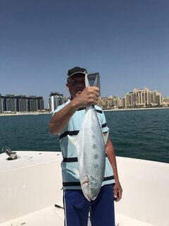 Дубай, ОАЭ: на шеринговой рыбалке освоили кастинг и взяли King Fish 8-9 кг
