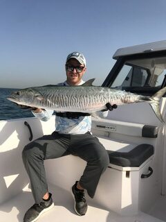 Дубай, ОАЭ: на шеринговой рыбалке освоили кастинг и взяли King Fish 8-9 кг
