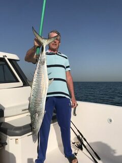 Дубай, ОАЭ: на шеринговой рыбалке освоили кастинг и взяли King Fish 8-9 кг