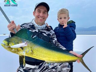 Морская рыбалка в ОАЭ: целенаправленная ловля крупного Маха у Фуджейры на поппер