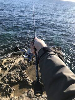 Мальта в марте 2019 года: морской спиннинг, дракон и окунь на море в шторм