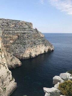 Мальта в марте 2019 года: морской спиннинг, дракон и окунь на море в шторм