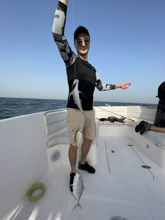 Дубай, ОАЭ: утренняя морская рыбалка сплавом, семь видов рыбы и хамур на живца