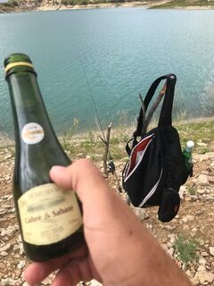 Испания, водохранилище рядом с Бенидормом: ловля басса легким спиннингом с берега на приманки