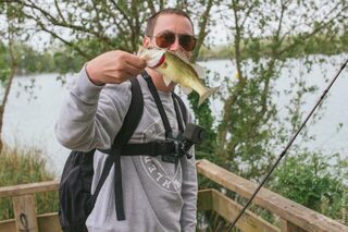 Рыбалка в Каталонии: первые бассы после неудачных попыток на море во время отдыха в Испании