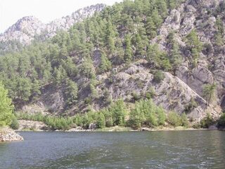 Октябрьская рыбалка в Турции: карась на Караджаорене и воблеры на море у Коньяалты в Анталии