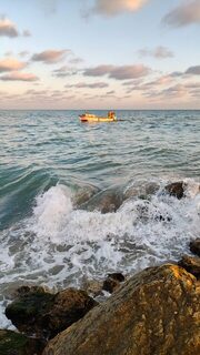 Ночная морская рыбалка с пирса у устья реки: поиск точки на Анталийском побережье Турции