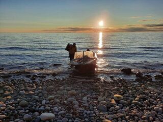 Морская рыбалка на Белом море: за треской, шторм, течь и атака зубатки