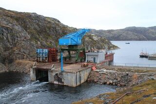 Баренцево море: морская рыбалка на сайду с балансиром у Кислогубской приливной электростанции