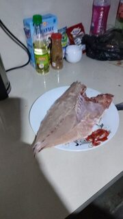 Гриль из кирпичей и мачете для улова на Шри-Ланке