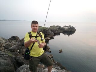 Казантипские скалы с бычком на пульку 2 г и резину
