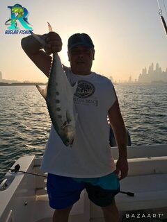 Дубай: queen fish, раттлин BassBay и trevally-точка