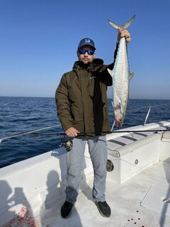 Абу-Даби в тумане: 130 км по воде, пустая дальняя точка и восемь kingfish на запасной точке