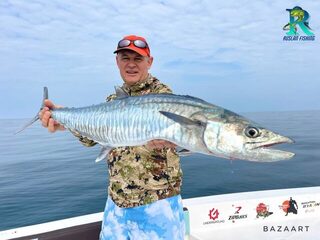 Kingfish у Абу-Даби: ближний котел, переход на 70 км и воблеры 110-170 мм