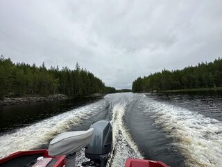 Белое море, Карелия: у Пежострова за треской и на озера за щукой с окунем