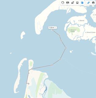 Белое море, остров Гремиха: зимняя рыбалка по тонкому льду напротив Северодвинска