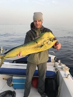Морская рыбалка в ОАЭ: Фуджейра, махи-махи, тунец и парусник у воблера