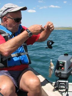 Болгария, Ахелой: ловля бычка на Чёрном море китайской удочкой за 4 лева